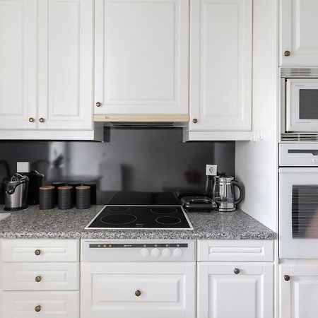 Fresh Detailed Stylish Apartment At Acropolis Atene Esterno foto