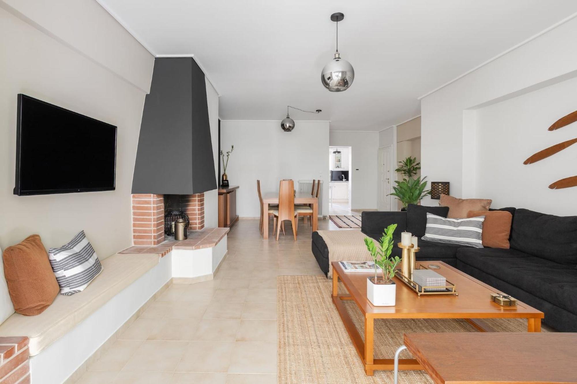 Fresh Detailed Stylish Apartment At Acropolis Atene Esterno foto