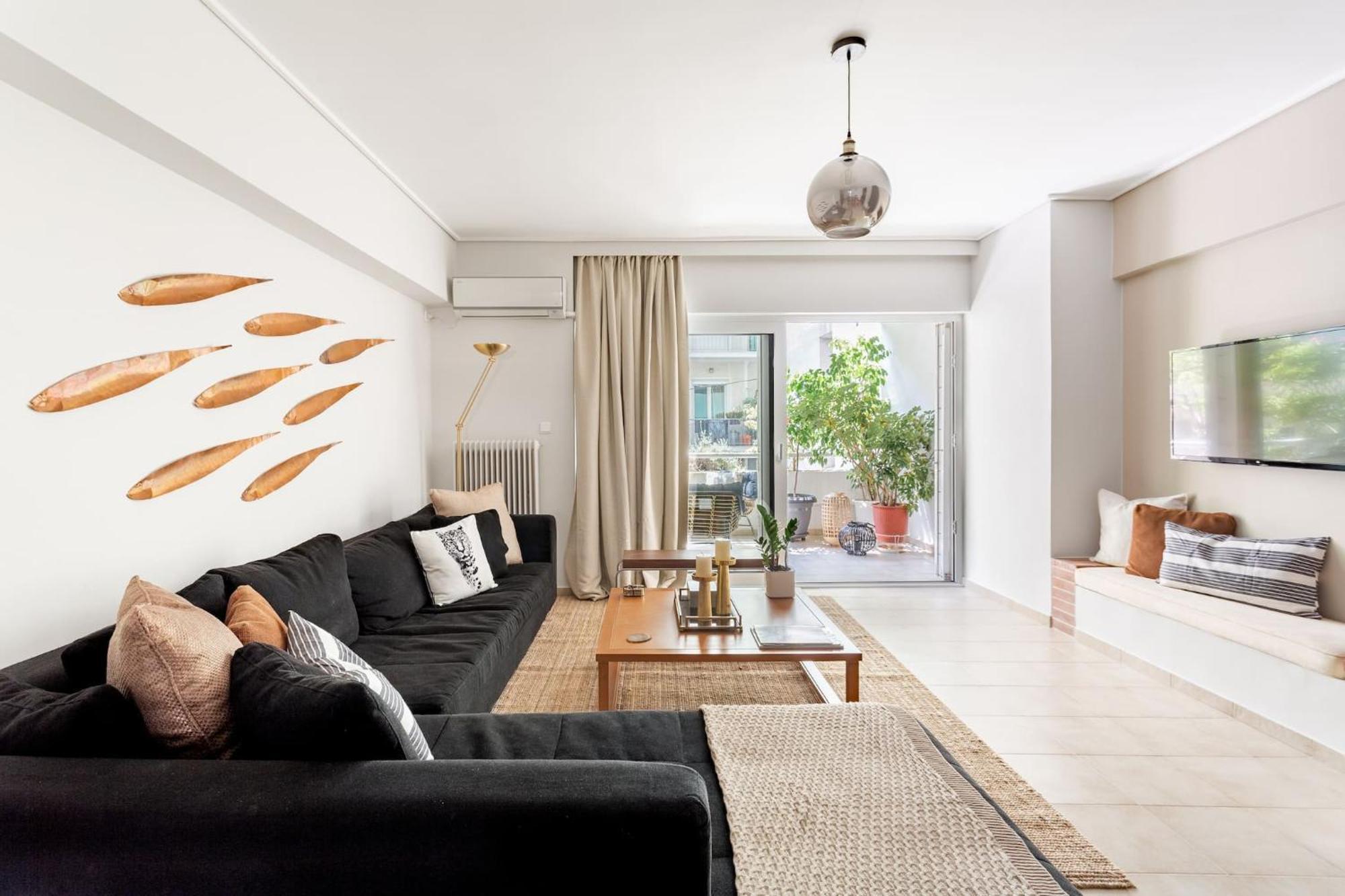 Fresh Detailed Stylish Apartment At Acropolis Atene Esterno foto