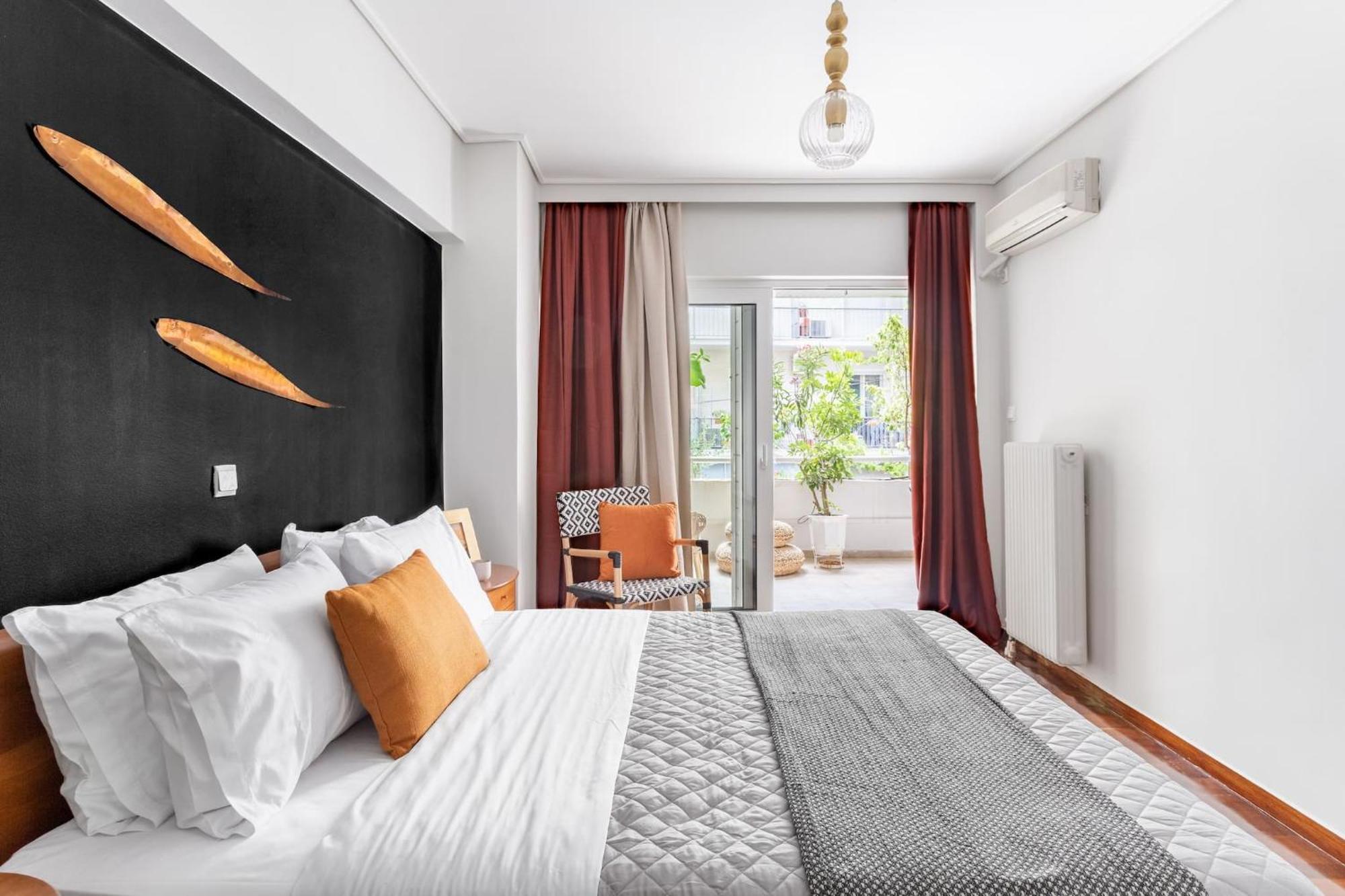 Fresh Detailed Stylish Apartment At Acropolis Atene Esterno foto